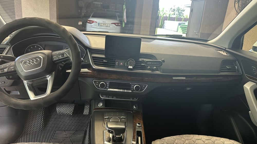 Audi Q5 2017 год