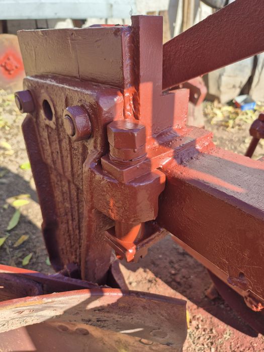 Плуг мінітрактора 1-50