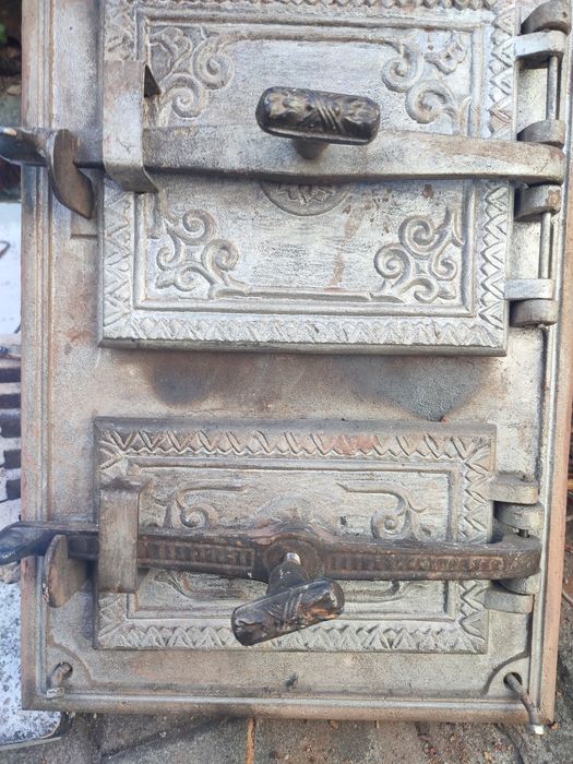 Drzwiczki do pieca kaflowego