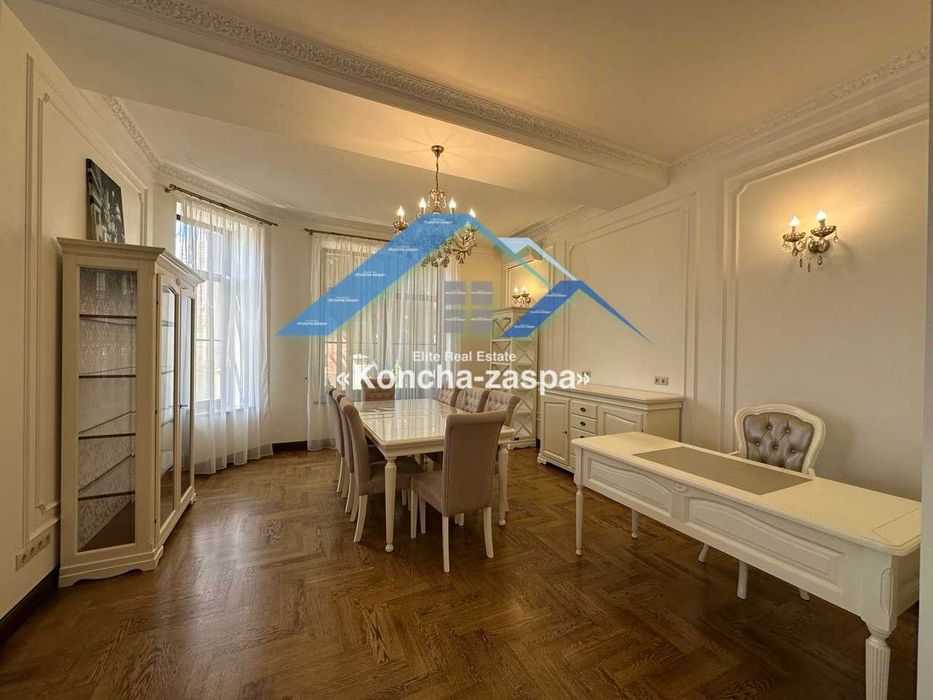 Лісники. Продаж будинку з басейном