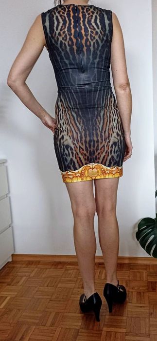 Sexy sukienka mini panterka na imprezę