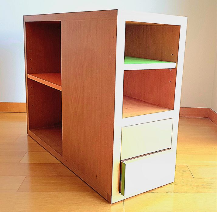 Móvel TV + Secretária + Móvel para livros