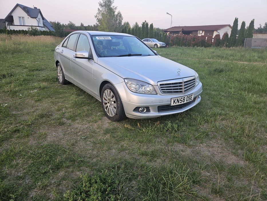 Продам Mercedes C-klass diesel automat