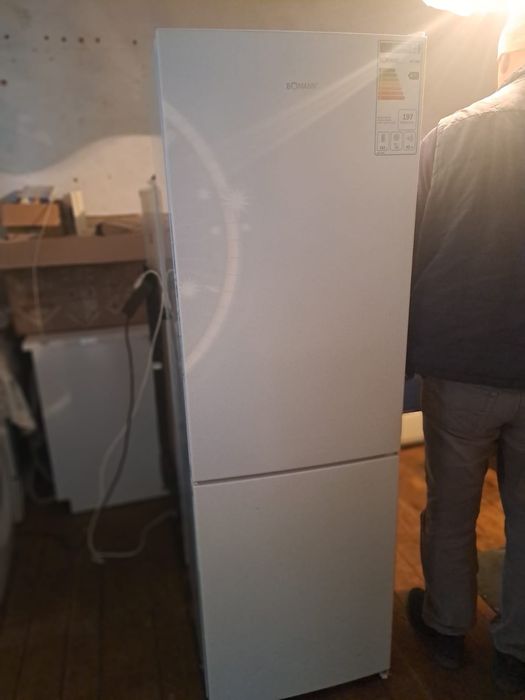 Продається холодильник Bomann  вживаний в хорошому стані.1м70×55×50