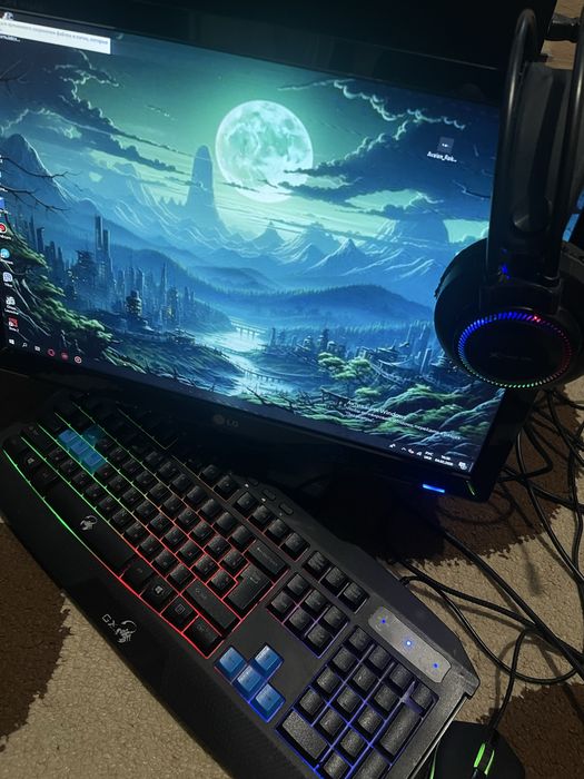 Продам  компʼютер.