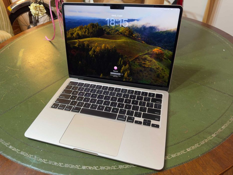 Apple Macbook Air M4 2025 16GB/256GB | Super Stan | Bateria 98% | BOX