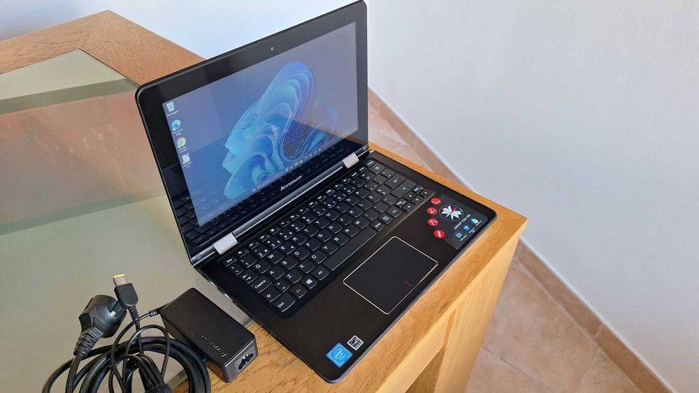 Lenovo Yoga 300-11 Touch- N3060 1.6GHz- 4GB Ram- SSD 240GB- Win11