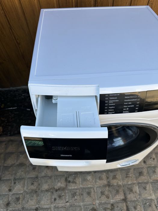 Стиральная машина Siemens avangarde /I-Dos /WM14U640NL/01