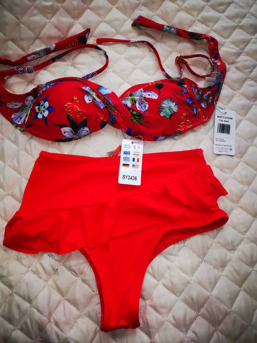 Bikini / Trikini