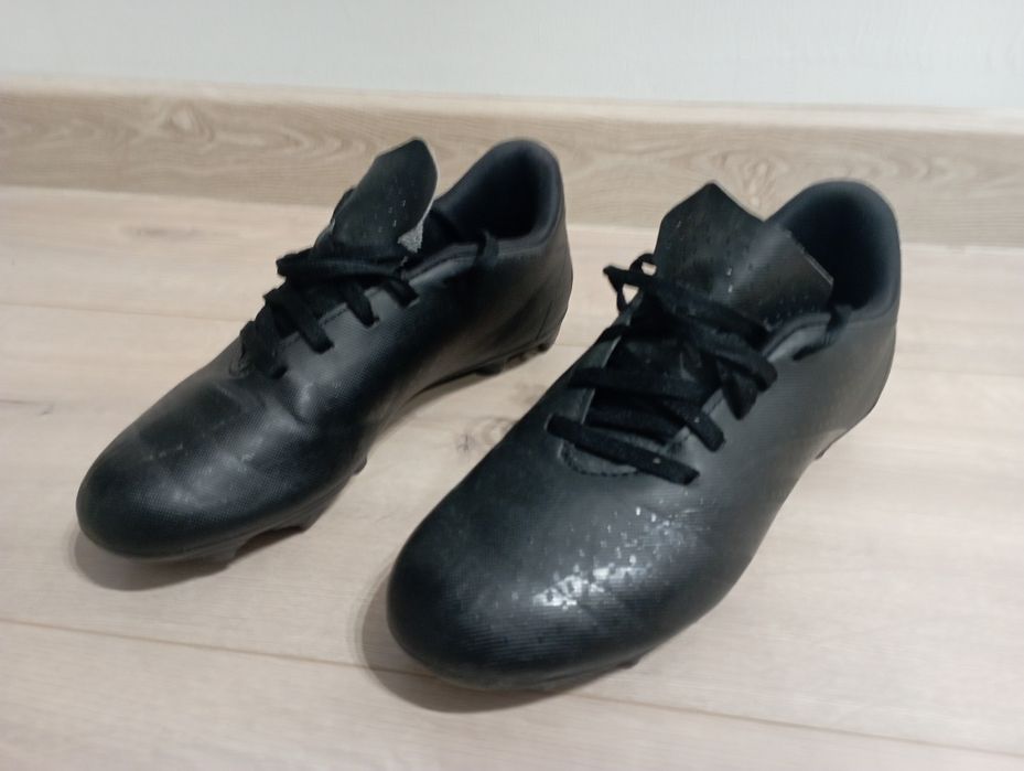 Buty piłkarskie adidas Predator