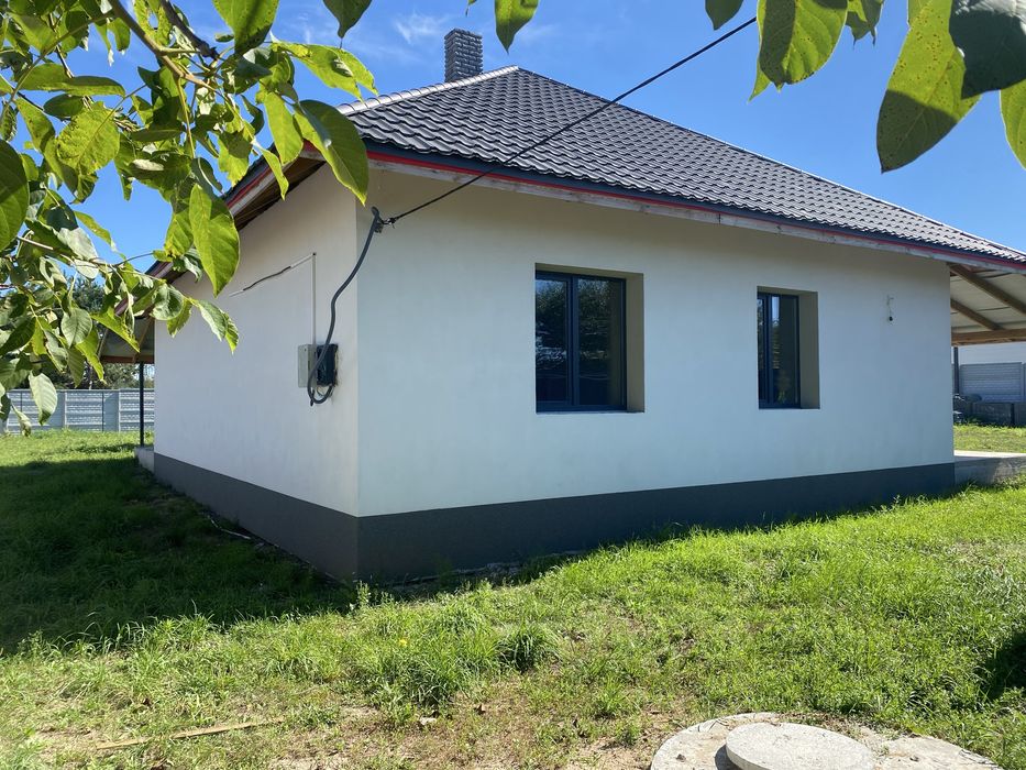 Терміново продам новий будинок смт.Брусилів 70км.Києва