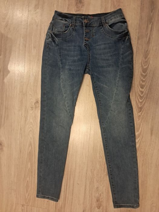 Spodnie dżinsy rurki skinny