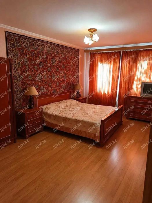 3-кімнатна квартира на Половках з роздільними кімнатами