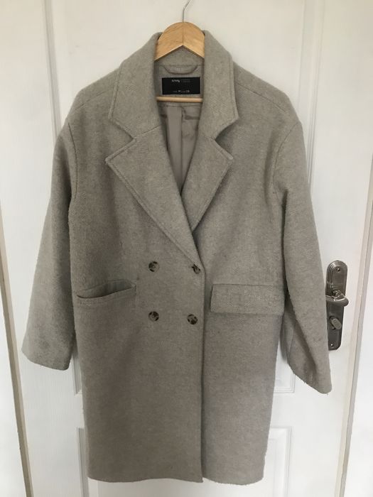 płaszcz beżowy Sinsay M 38