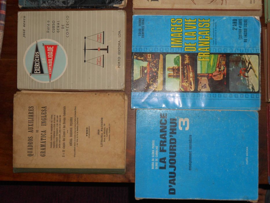 Compendios livros escolares antigos diversos varias epocas