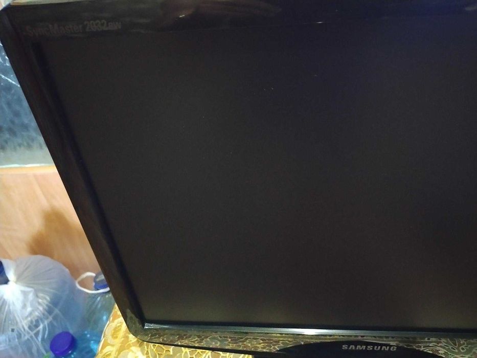 Монітор Samsung SyncMaster 2032 BW