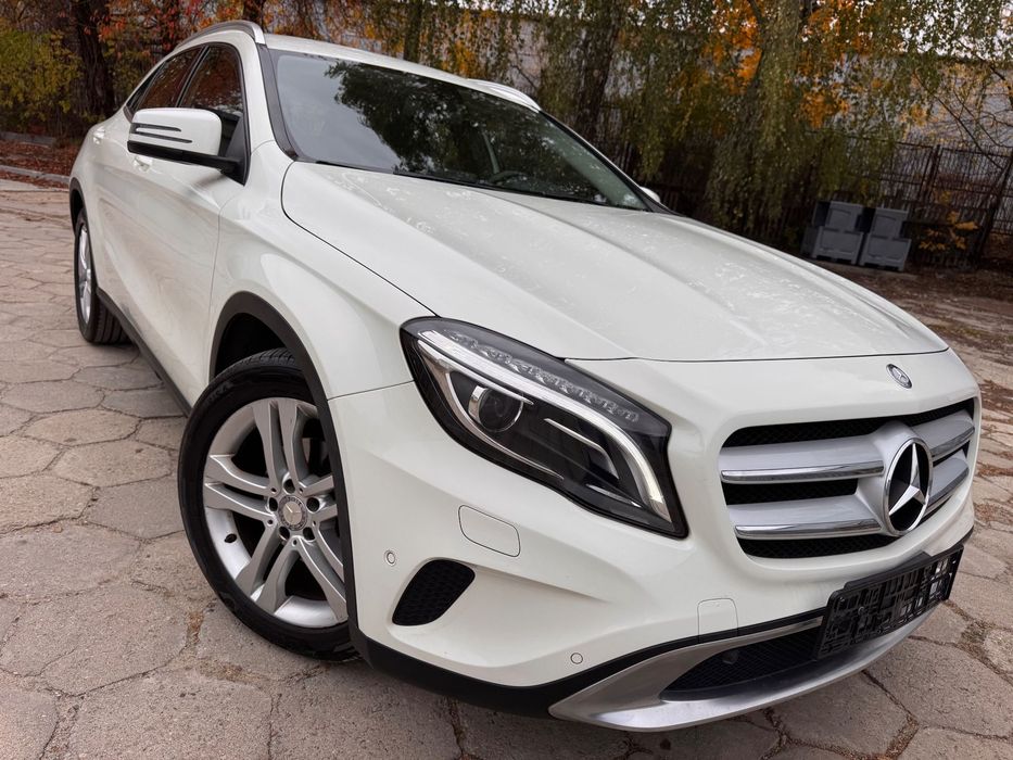Mercedes-Benz GLA