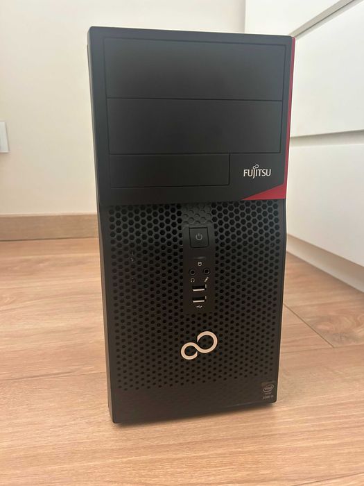 Computador Fujitsu Esprimo - Core i5 - 16GB RAM - 240GB SSD + 500GB HDD - GeForce GT 710