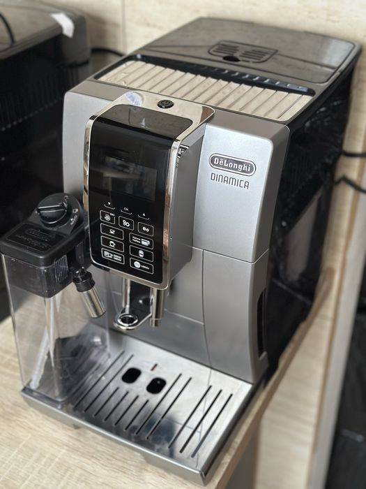 Кавомашина Delonghi Dinamica як нова кавомаолка Delonghi