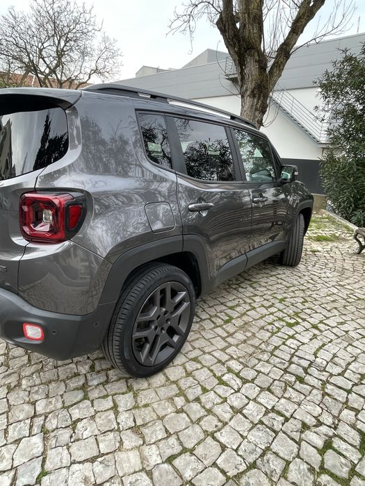 Renegade 4xe “S” 2021 - 80 mil km
