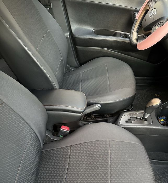 Подлокотник Skoda/Volkswagen/Audi/Fabia/Octavia/Passat/Golf