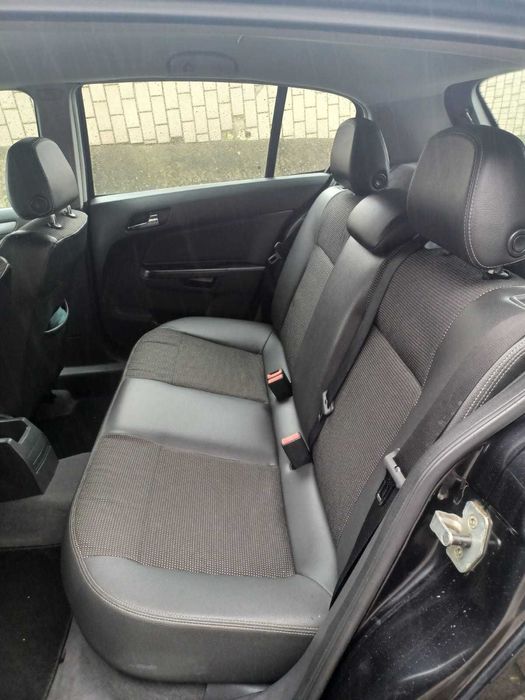 Opel Astra H 1.9 CDTI