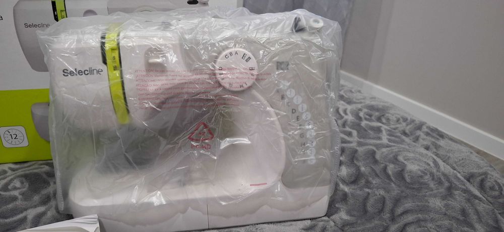 Vendo maquina de custura da Selecline
