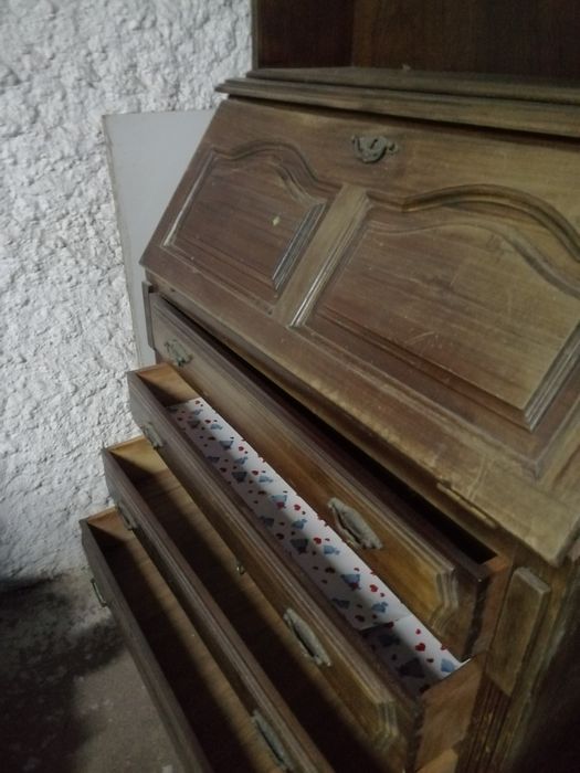 Escravaninha de madeira