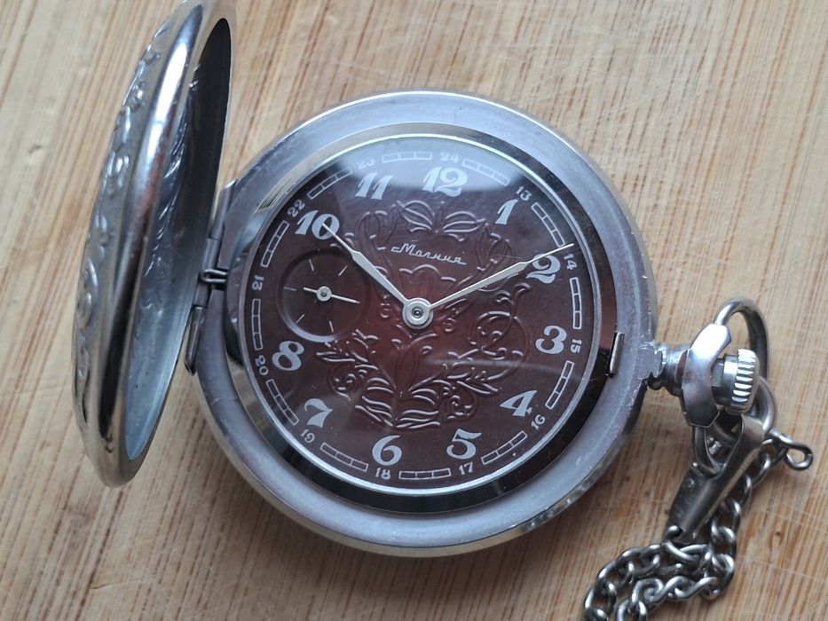 Zegarek kieszonkowy Molnija Molnia z dewizką.