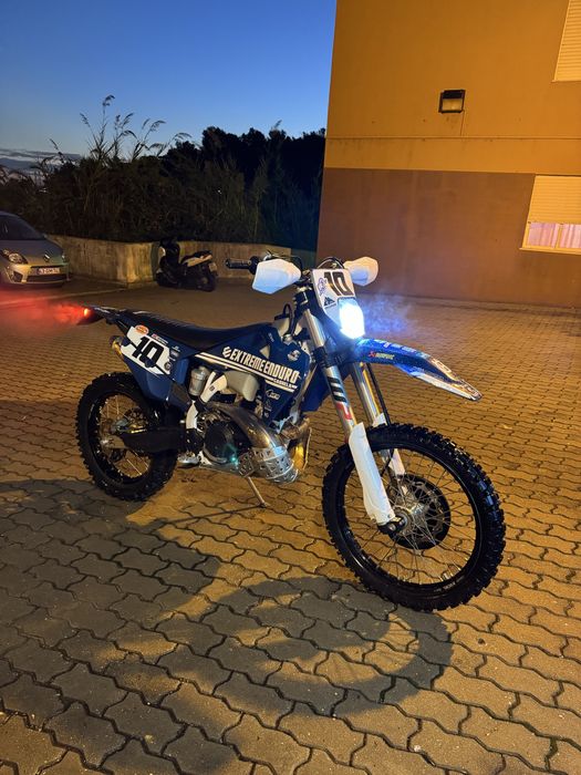 Husqvarna TE 250i Heritage 2024