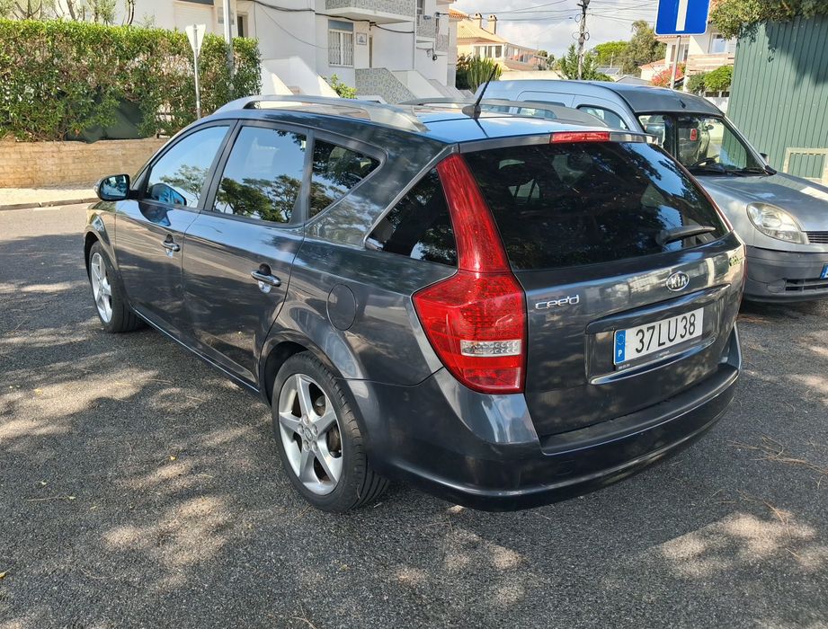 Kia ceed sw 1.6crdi 2011