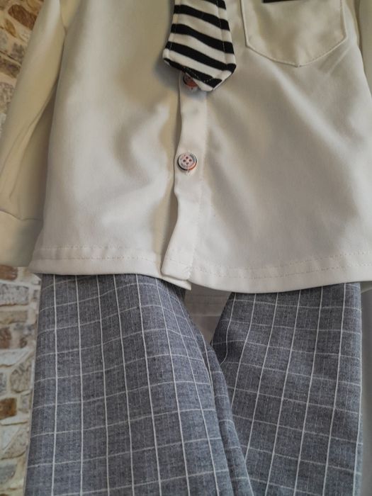 Костюмчик 4_6 місяців.