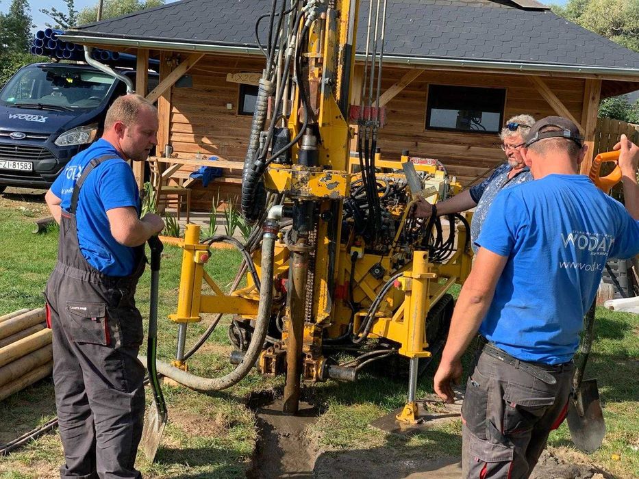 wiertnica hydrauliczna Wiercenie Studnie  SEDIDRILL 200 DO 100 m