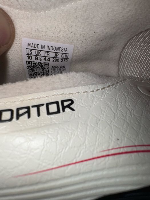 Бутси, гібриди Adidas Predator  League FT, розмір 44.