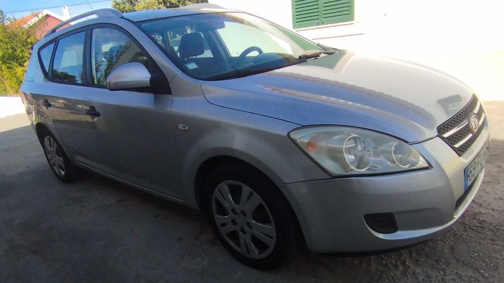 Venda Kia Ceed Sw 115cv
