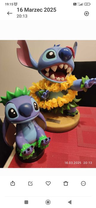 Stitch hula statuetka
