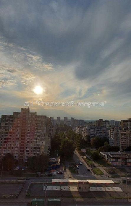 метро Академмістечко Трикімнатна Палладіна 18/30