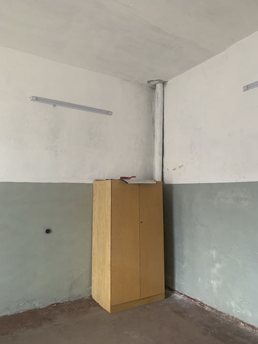 Продам гараж у Комунарському районі