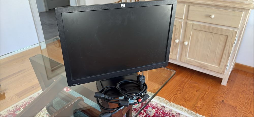 Monitor HP 19” bom estado