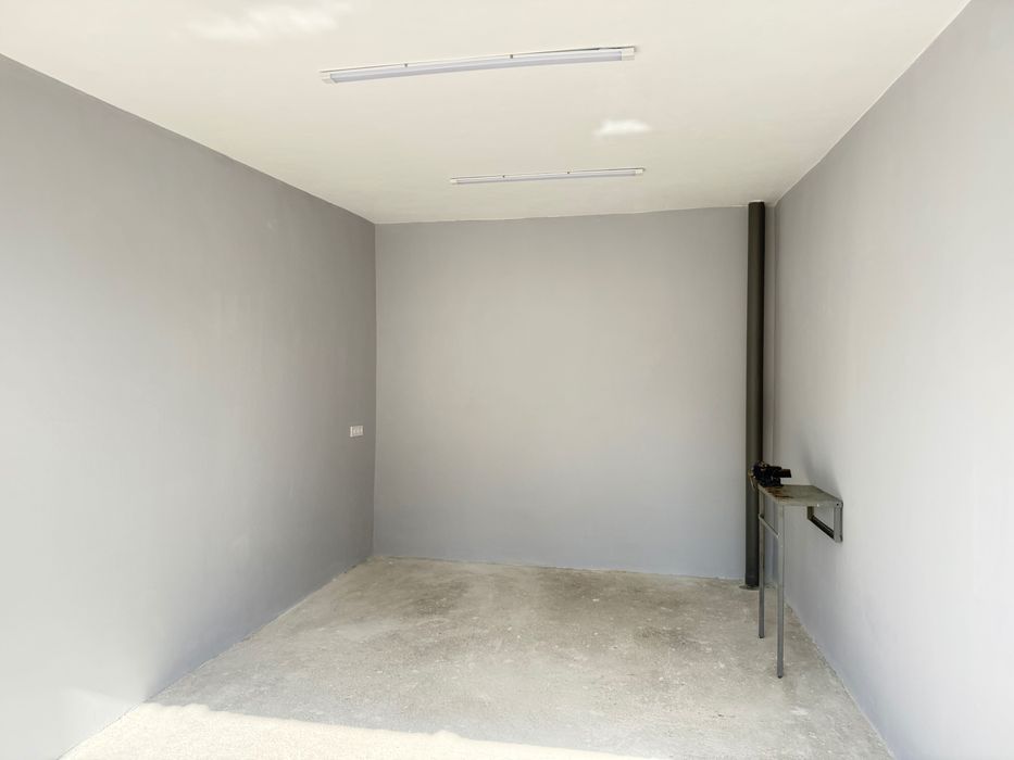 Гараж з цегли ,Братиславська, 52