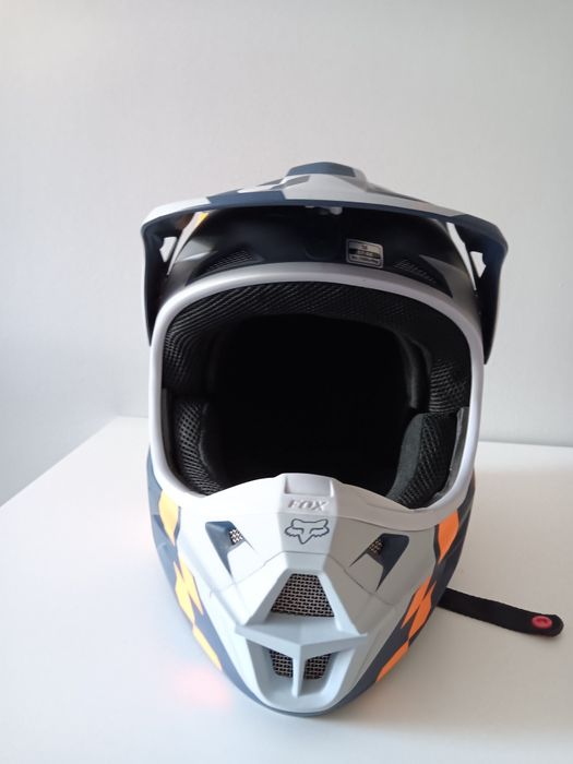 Motorbike helmet (Fox F-A 18)