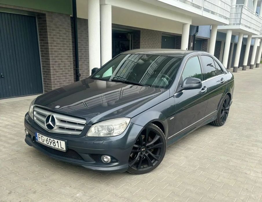 Mercedes-Benz Klasa C Mercedes-Benz Klasa C 350 7G-TRONIC Avantgarde