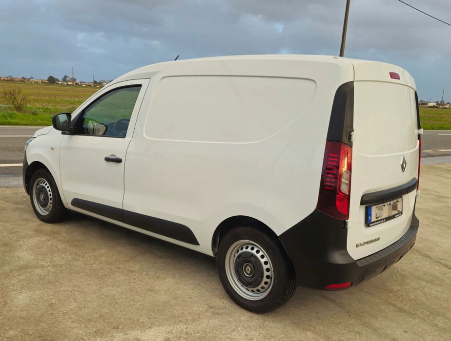 Renault Express512052020506808323