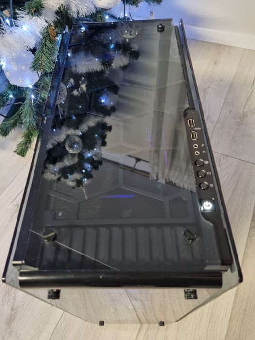 Komputer gamingowy klasy premium i9-9900K 64GB GTX 1080 Ti