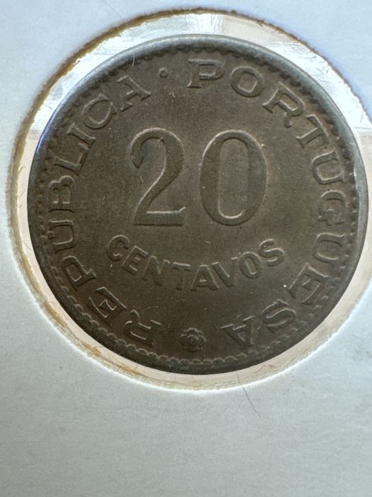 Moeda 20 cts de Angola 1962