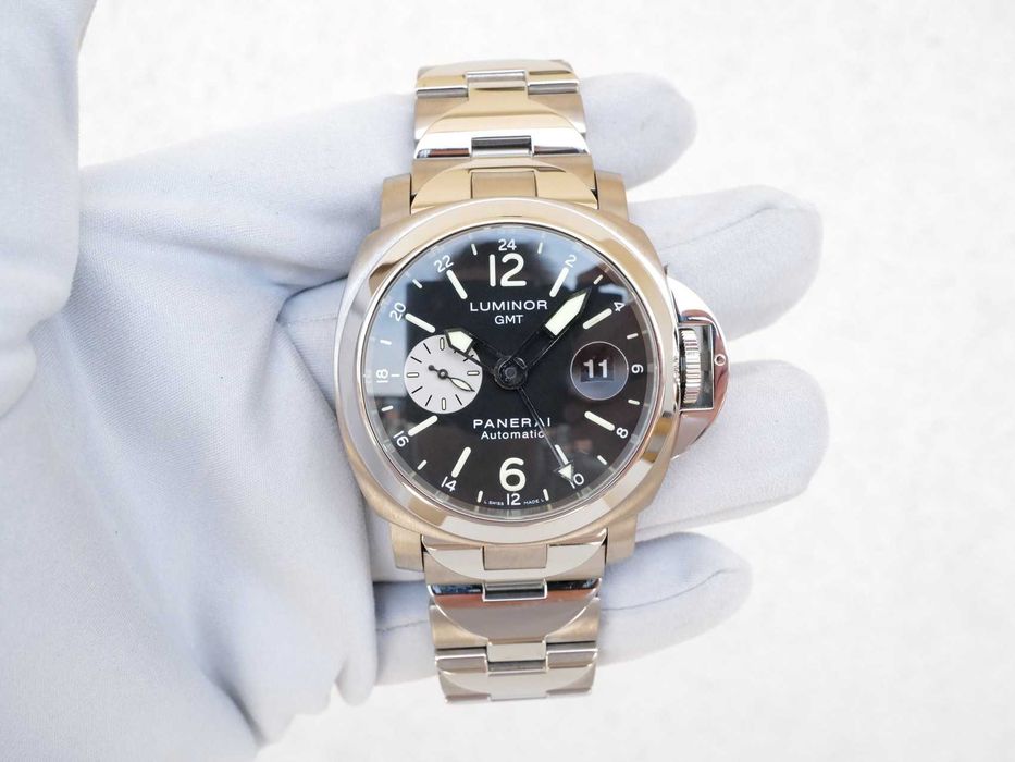 Panerai Luminor GMT Automatic Titanium Black Dial 44