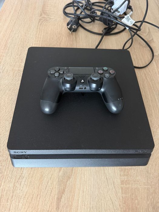 Ps4 plus jeden pad
