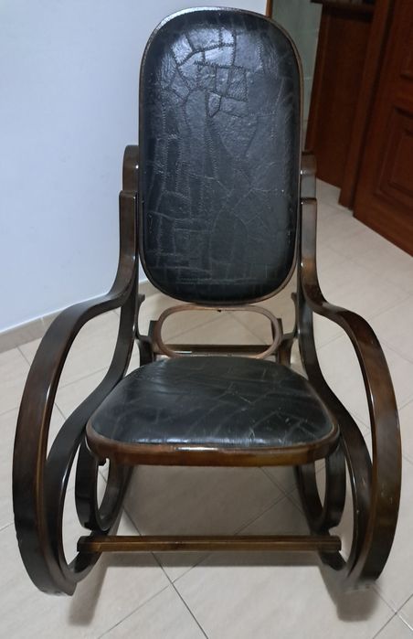 Cadeira de baloiço antiga