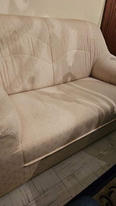 Sofá de 2 lugares