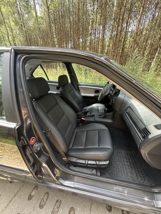 Bmw e36 1996 silnik 1.6 benzyna+LPG